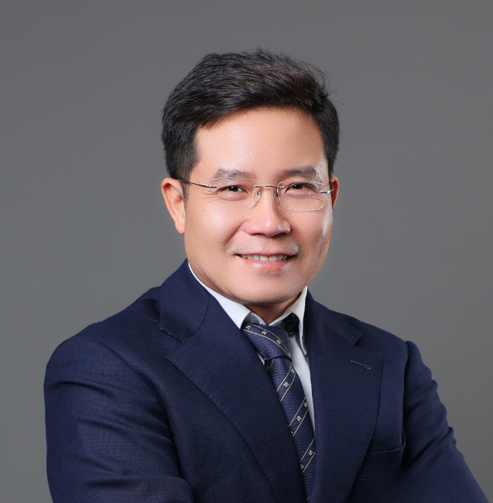 Ông Nguyễn Quang Thuân